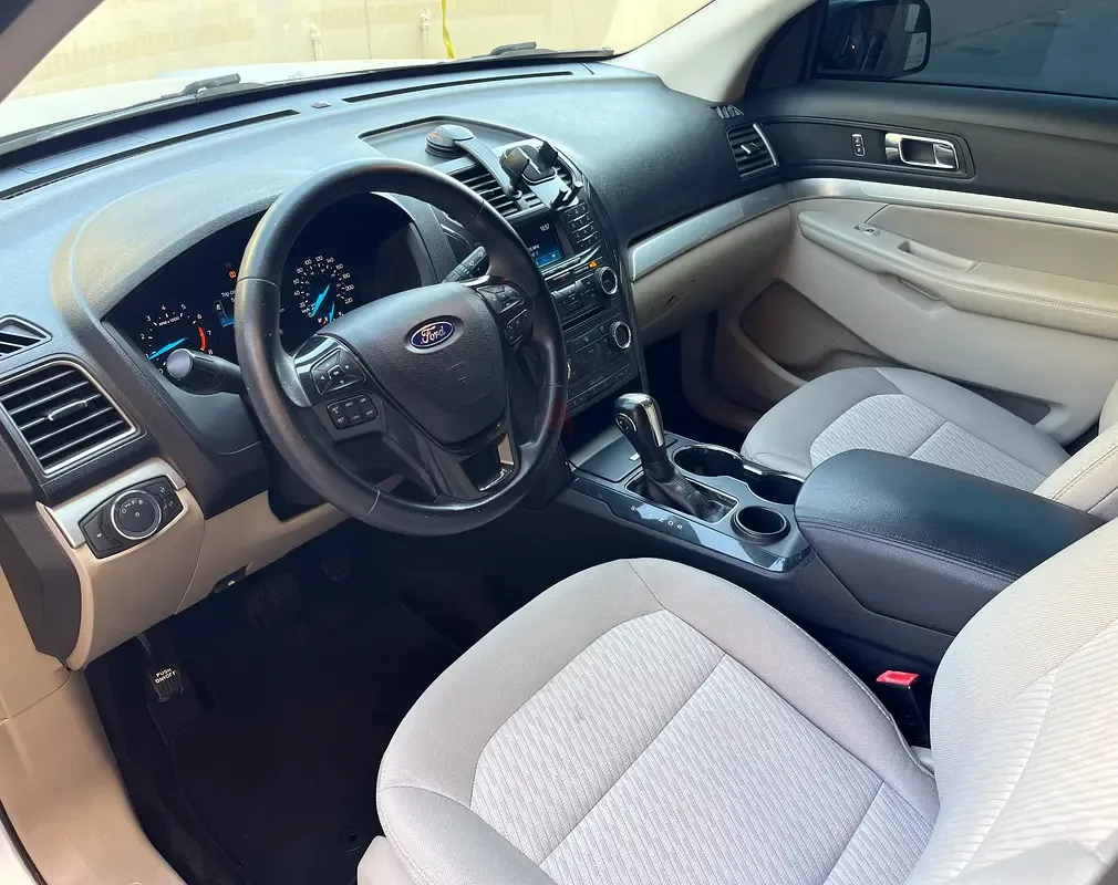 Ford Explorer 3.5 AT (294 hp) - 8