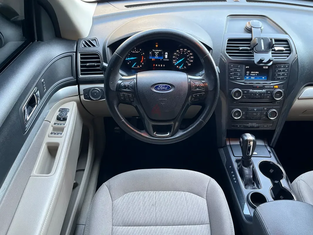 Ford Explorer 3.5 AT (294 hp) - 9
