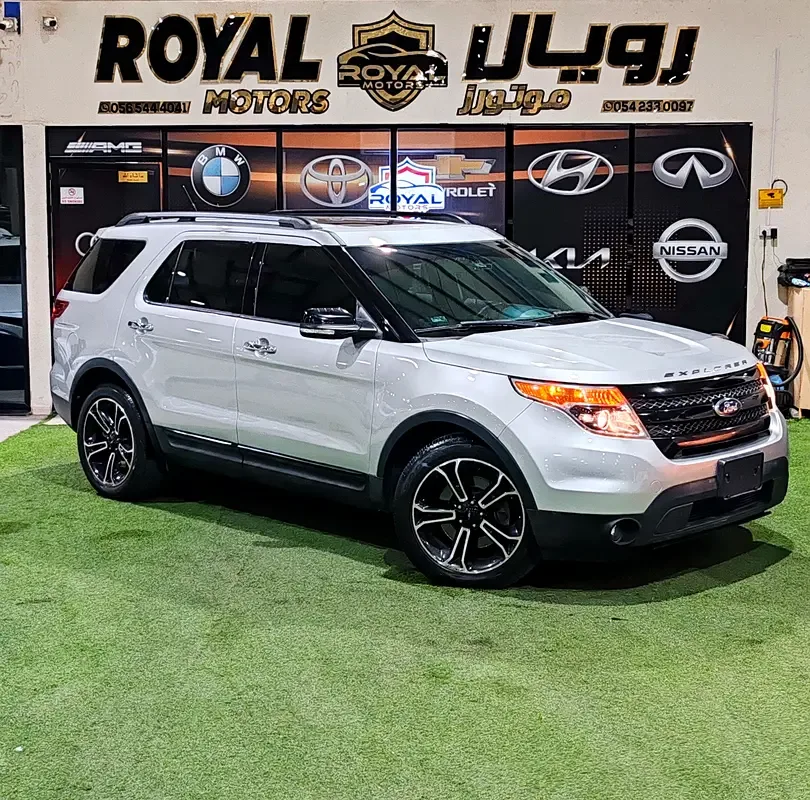 Ford Explorer 3.5 AT (345 hp)