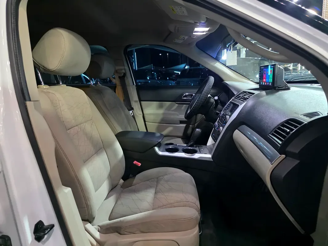 Ford Explorer 3.5 SelectShift (294 hp) - 12