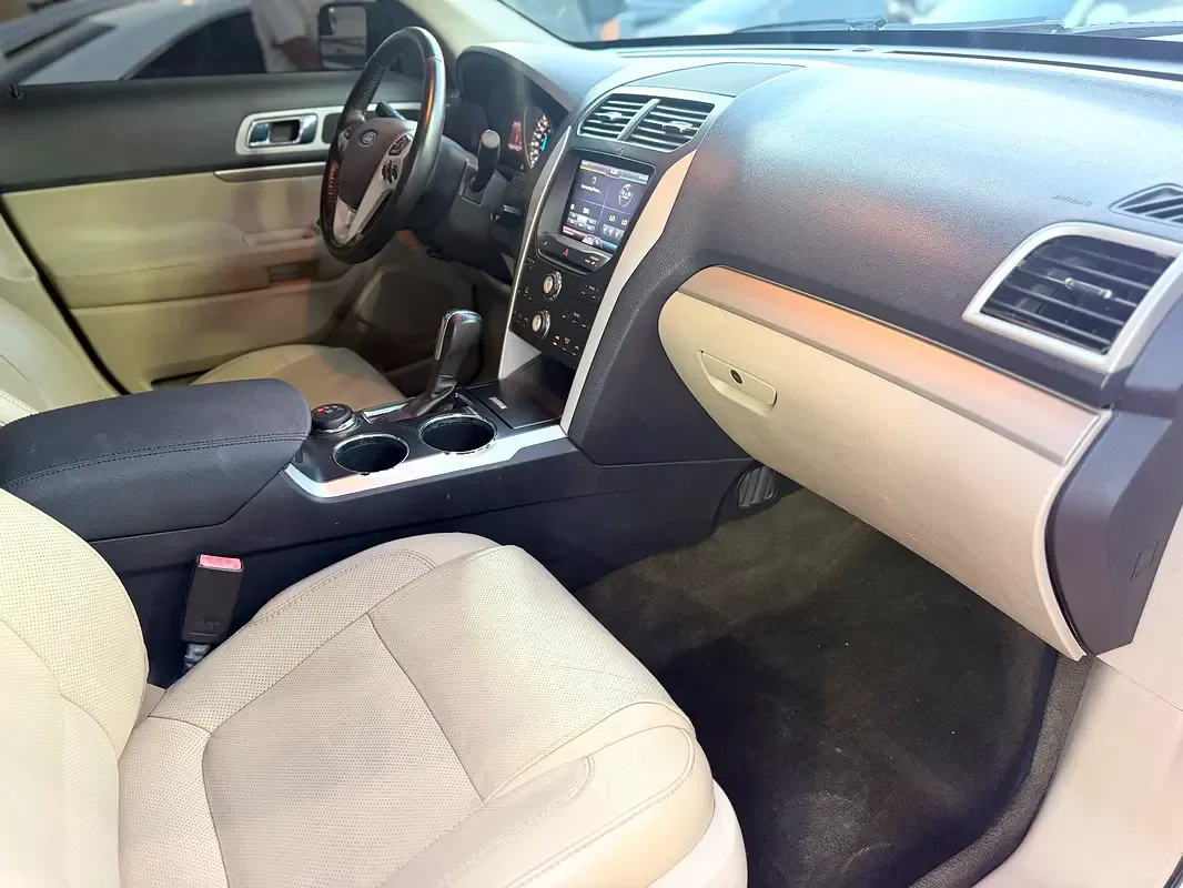Ford Explorer 3.5 SelectShift (294 hp) - 11