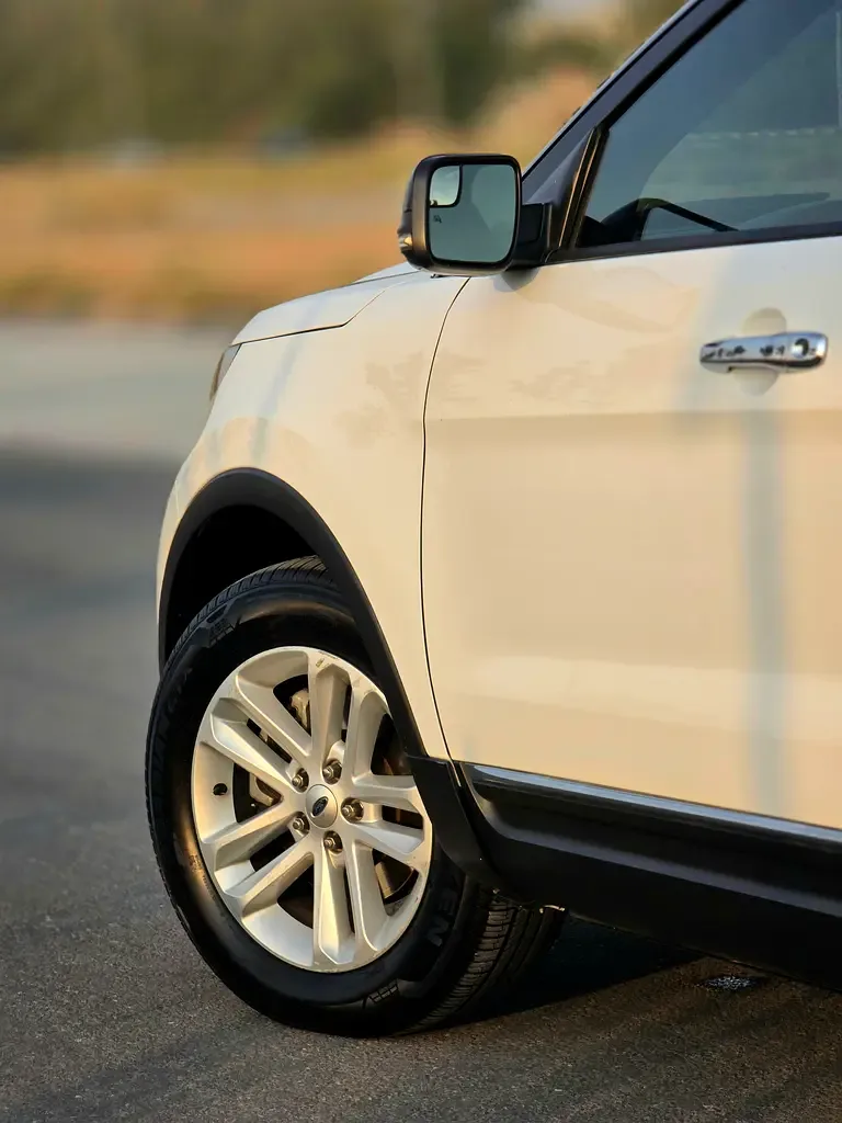 Ford Explorer 3.5 SelectShift (294 حصان) - 10