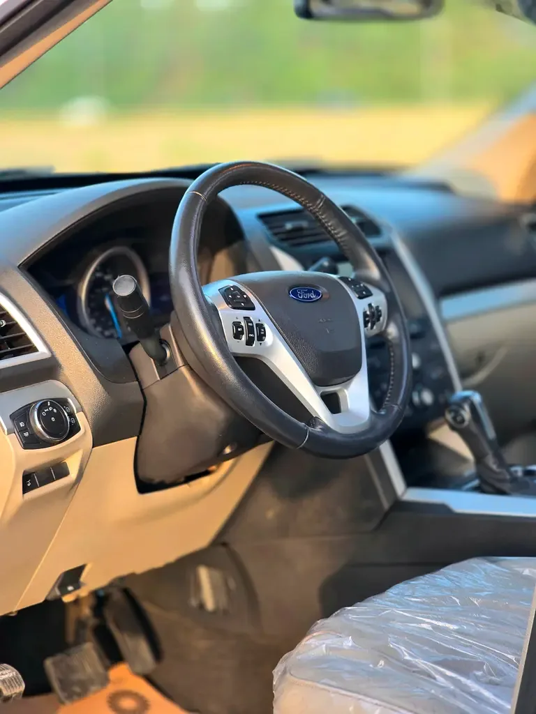 Ford Explorer 3.5 SelectShift (294 حصان) - 13