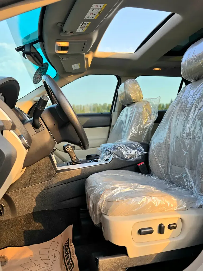 Ford Explorer 3.5 SelectShift (294 حصان) - 14