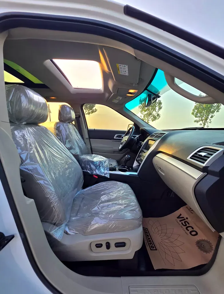 Ford Explorer 3.5 SelectShift (294 حصان) - 18