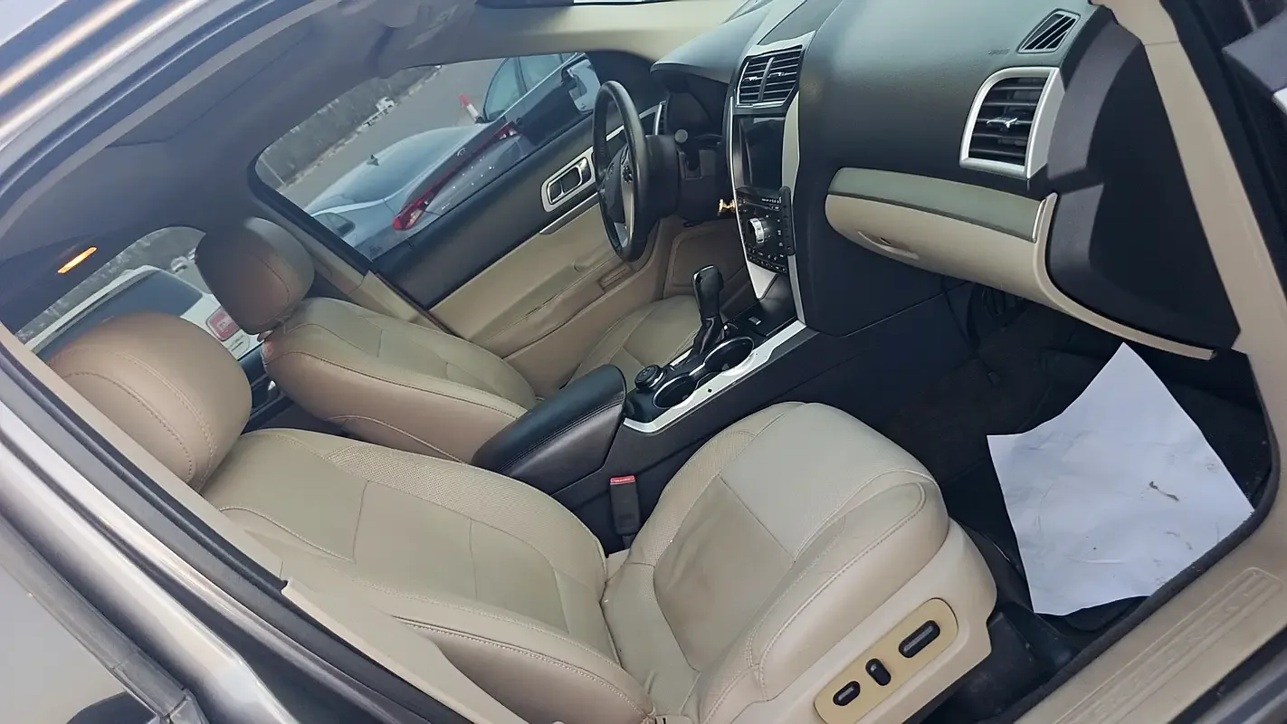Ford Explorer 3.5 SelectShift (294 hp) - 12