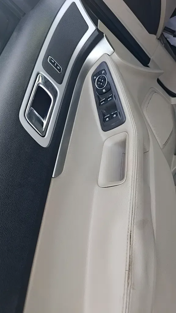 Ford Explorer 3.5 SelectShift (294 hp) - 16