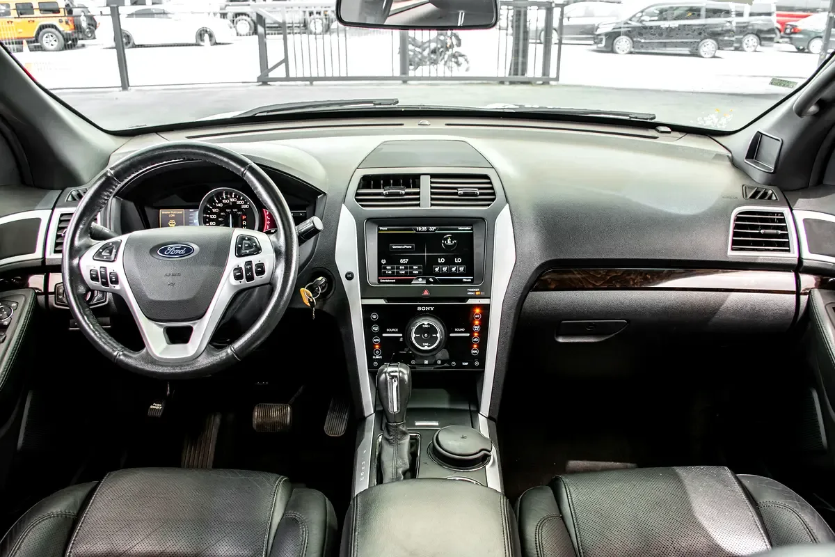 Ford Explorer 3.5 SelectShift (294 hp) - 11