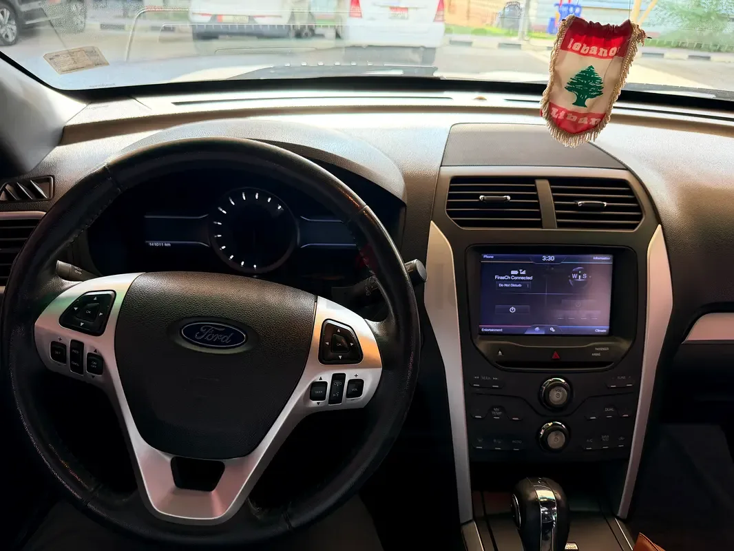 Ford Explorer 3.5 SelectShift (294 حصان) - 8