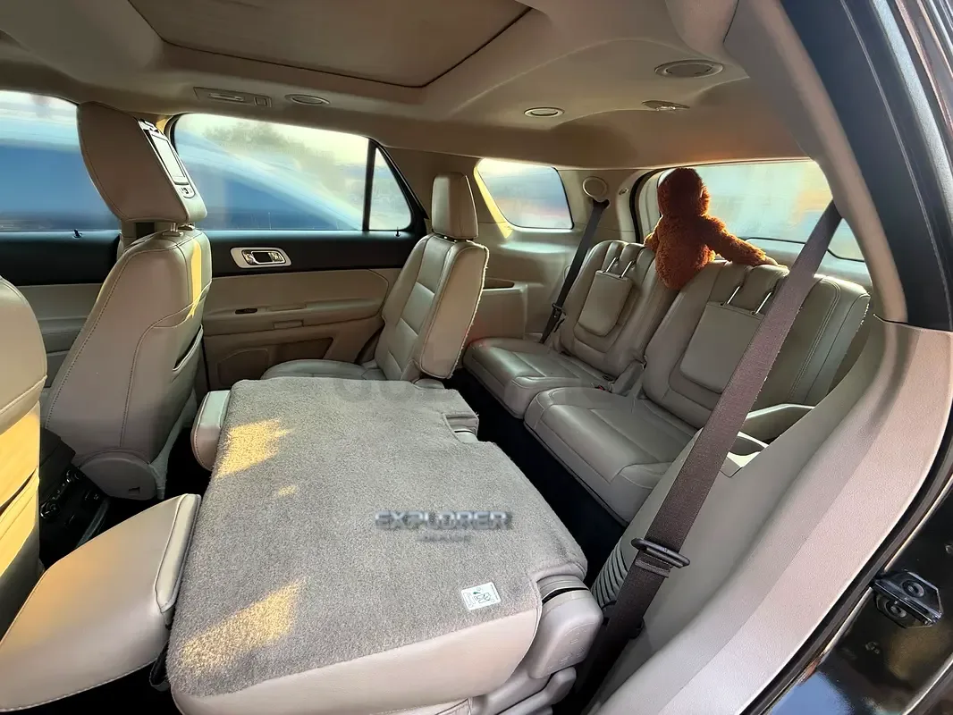 Ford Explorer 3.5 SelectShift (294 حصان) - 6