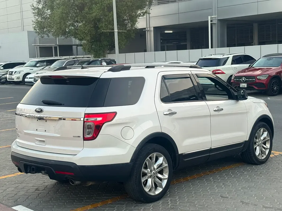 Ford Explorer 3.5 SelectShift 4WD (249 حصان) - 9