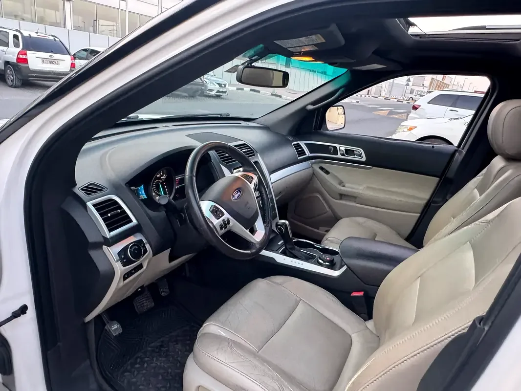 Ford Explorer 3.5 SelectShift 4WD (249 حصان) - 10