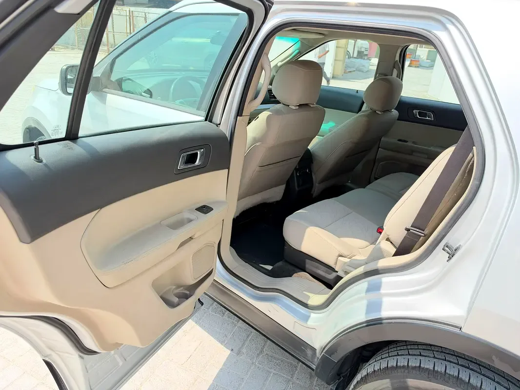 Ford Explorer 3.5 SelectShift 4WD (249 حصان) - 7
