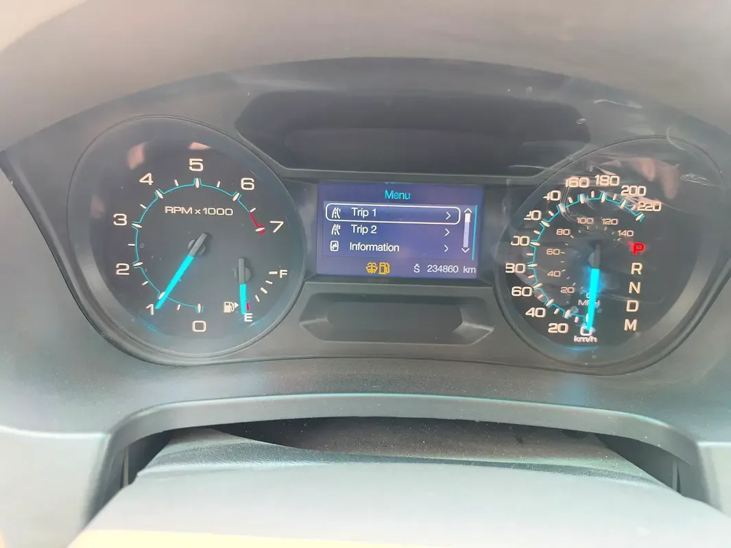 Ford Explorer 3.5 SelectShift 4WD (249 حصان) - 11