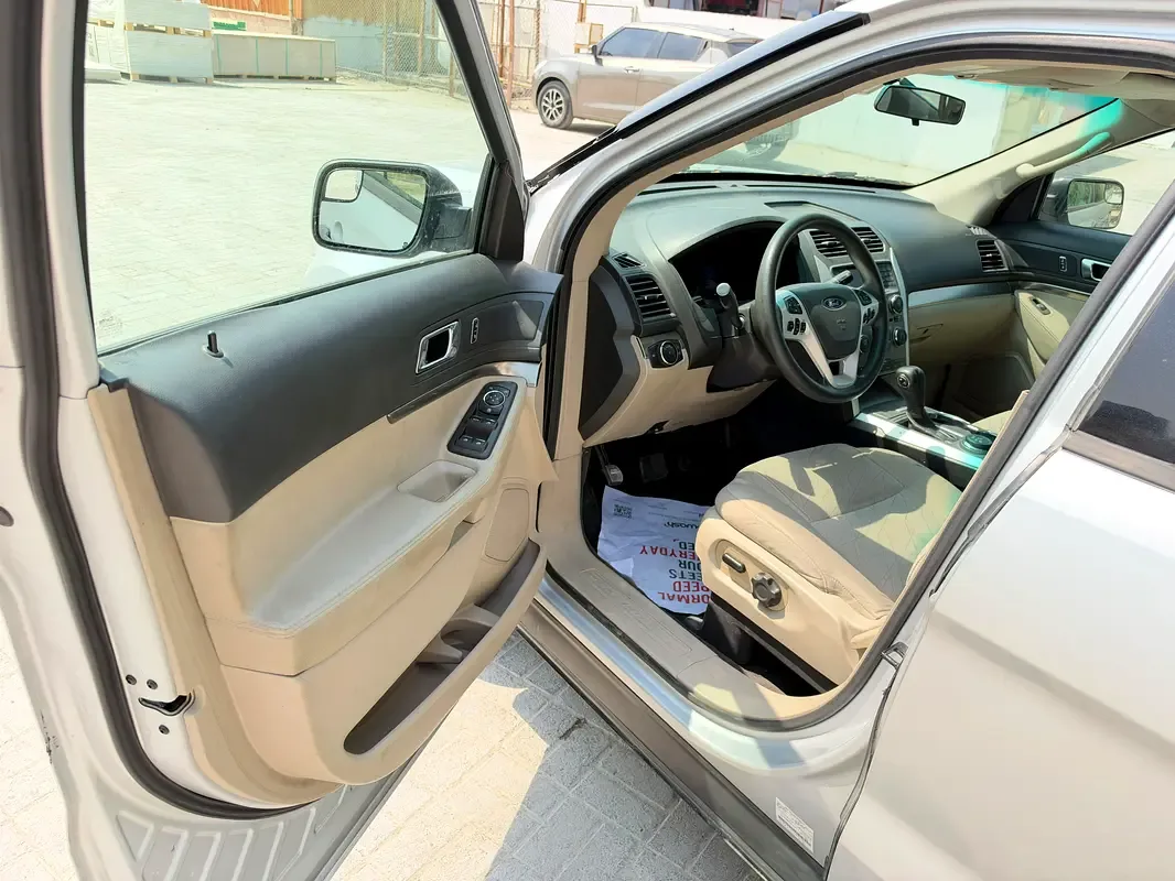 Ford Explorer 3.5 SelectShift 4WD (249 حصان) - 14