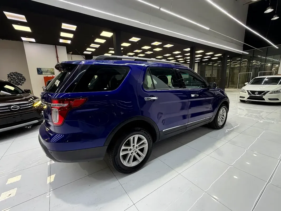 Ford Explorer 3.5 SelectShift 4WD (249 hp) - 4