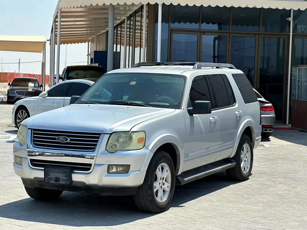 Ford Explorer 4.0 AT (212 hp)