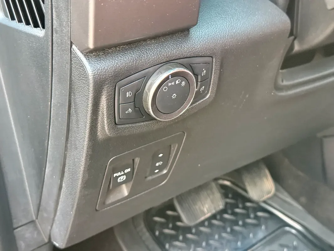 Ford F-150 3.5 AT RWD (375 hp) - 18