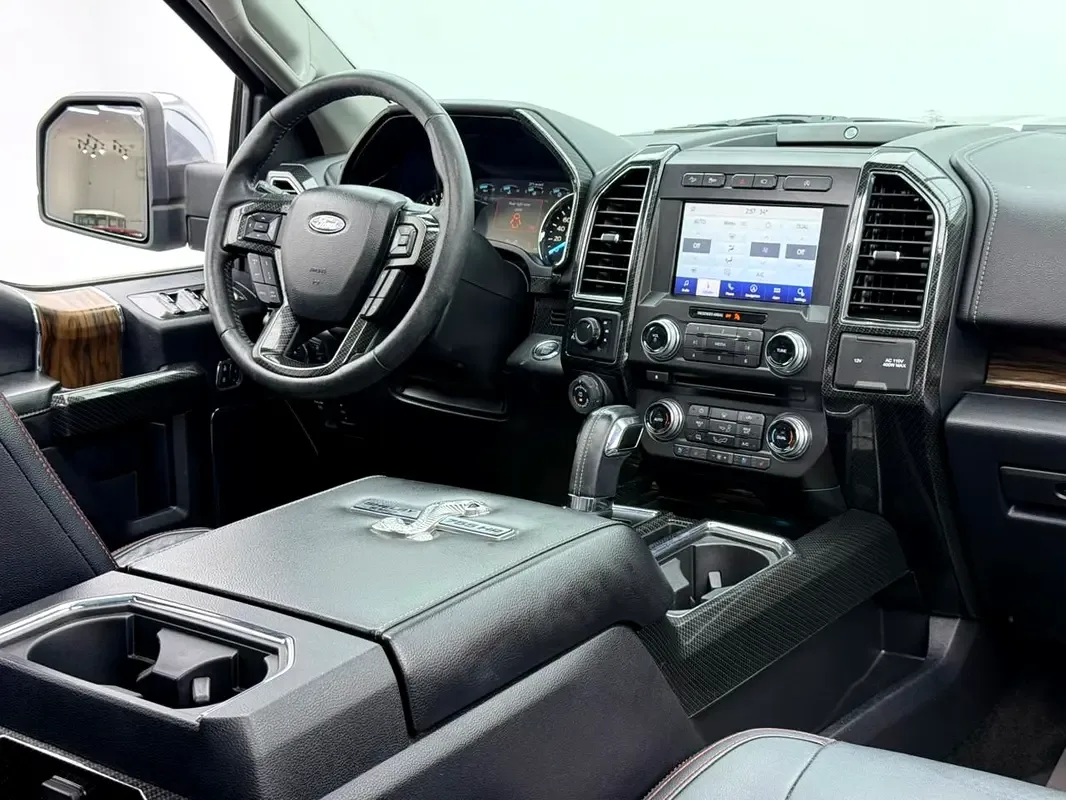 Ford F-150 5.0 AT (395 حصان) - 12