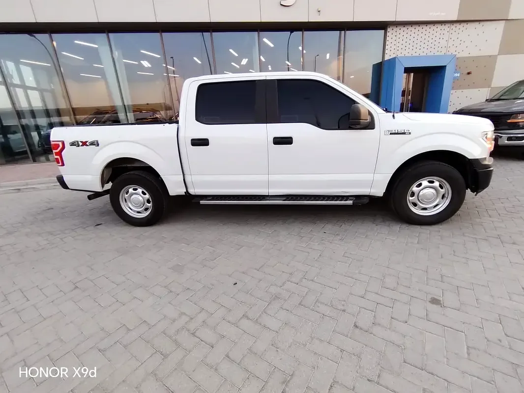 Ford F-150 5.0 AT RWD (395 hp)