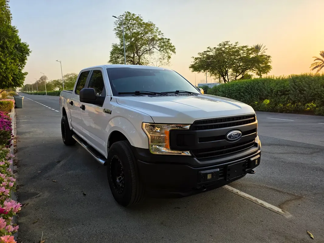 Ford F-150 5.0 AT RWD (395 حصان) - 5