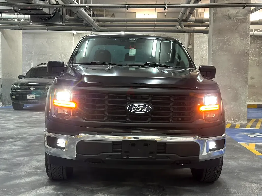 Ford F-150 5.0 AT RWD (400 حصان) - 5