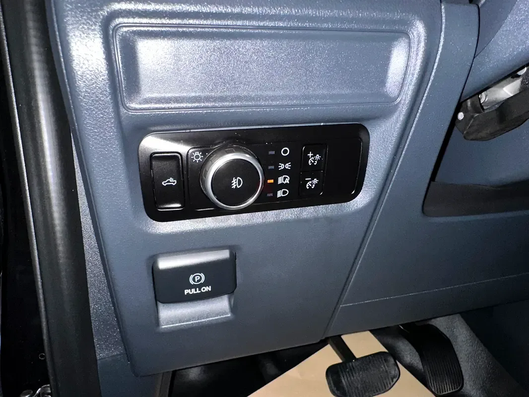 Ford F-150 5.0 AT RWD (400 حصان) - 14