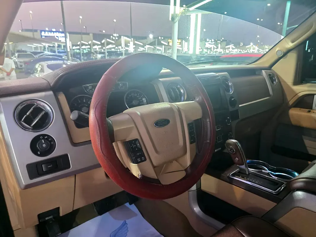 Ford F-150 5.4 AT RWD (320 حصان) - 15