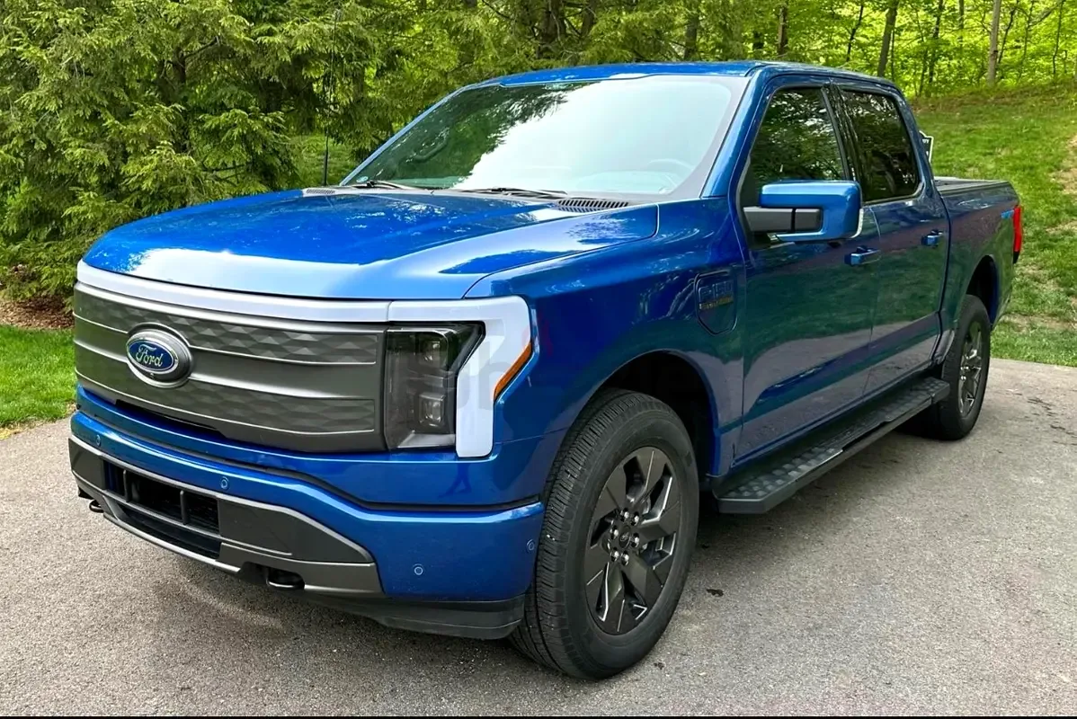 Ford F-150 AT 4WD (571 hp)
