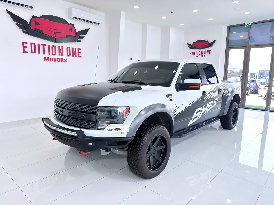 Ford F-150 SVT Raptor 6.1 AT (411 hp) 4WD