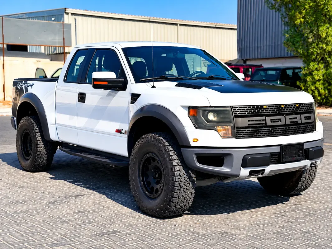 Ford F-150 SVT Raptor 6.1 AT (411 حصان) 4WD - 3