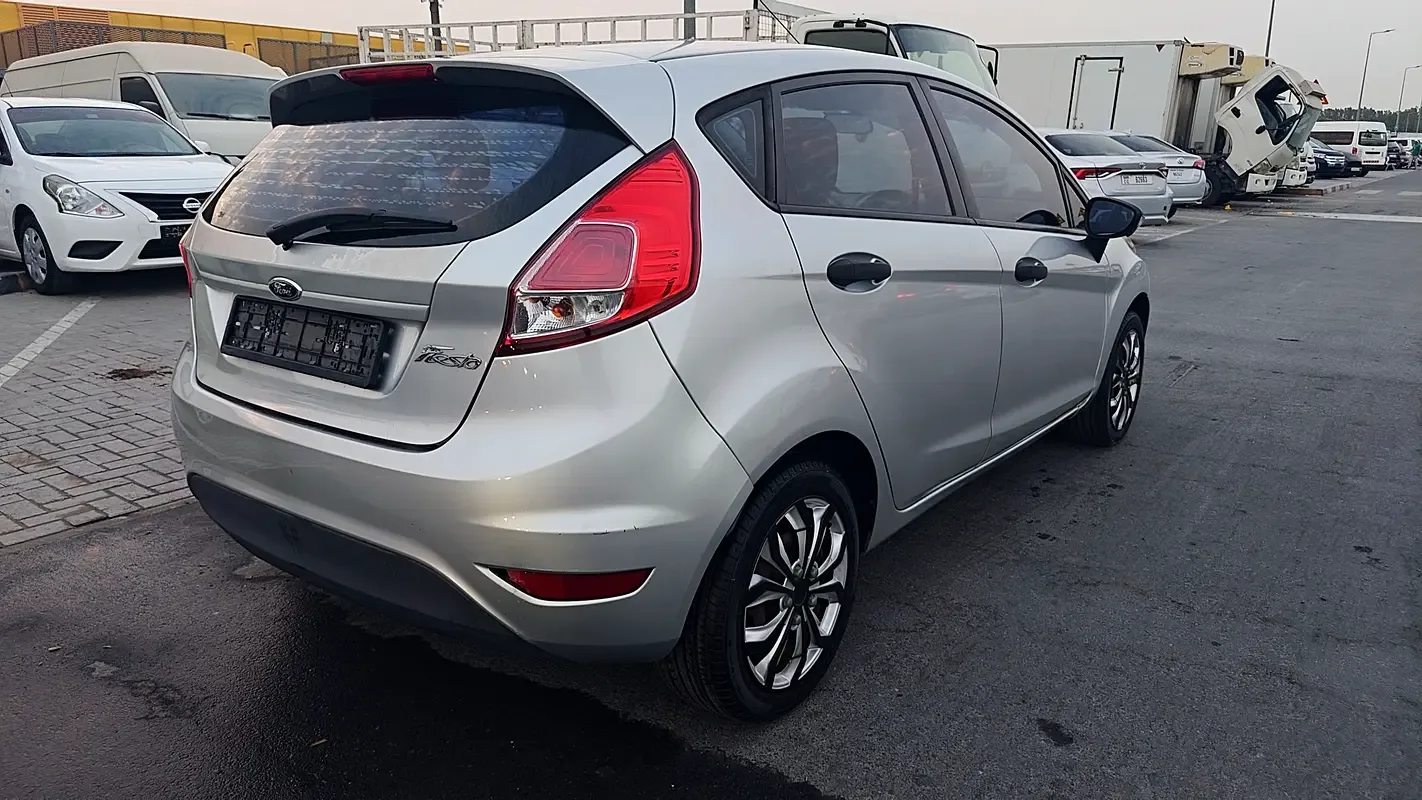 Ford Fiesta 1.6 AMT (105 hp) - 4