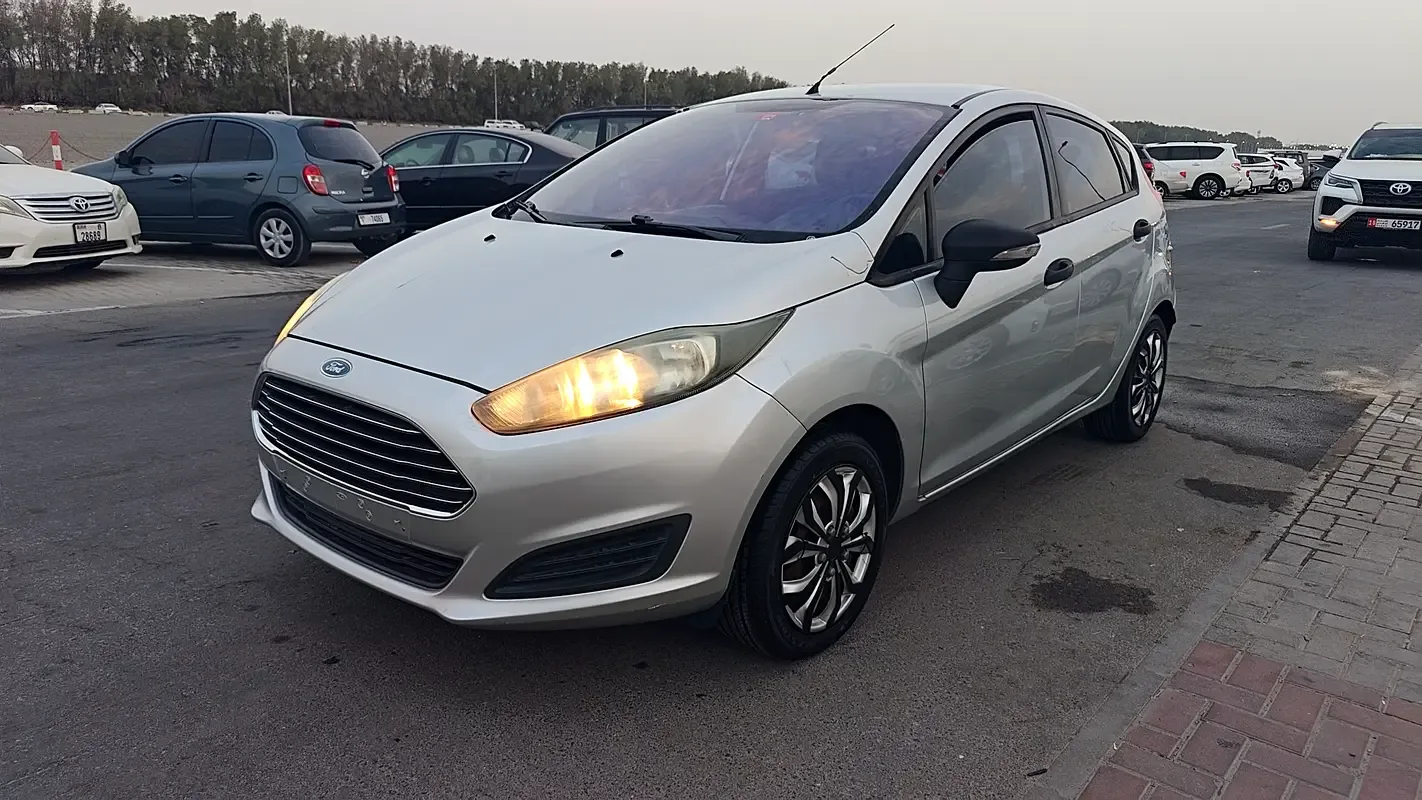 Ford Fiesta 1.6 AMT (105 hp) - 2
