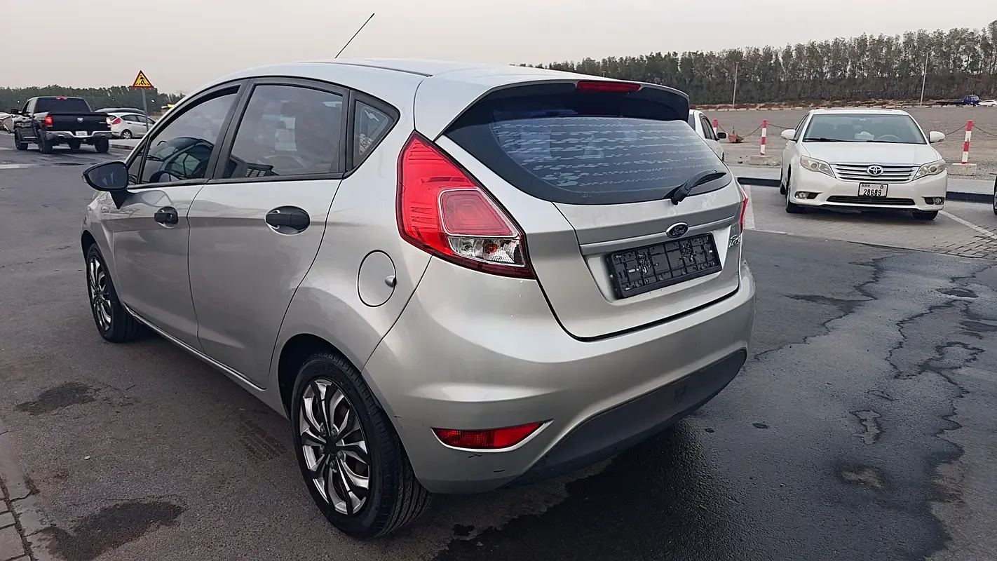 Ford Fiesta 1.6 AMT (105 hp) - 7