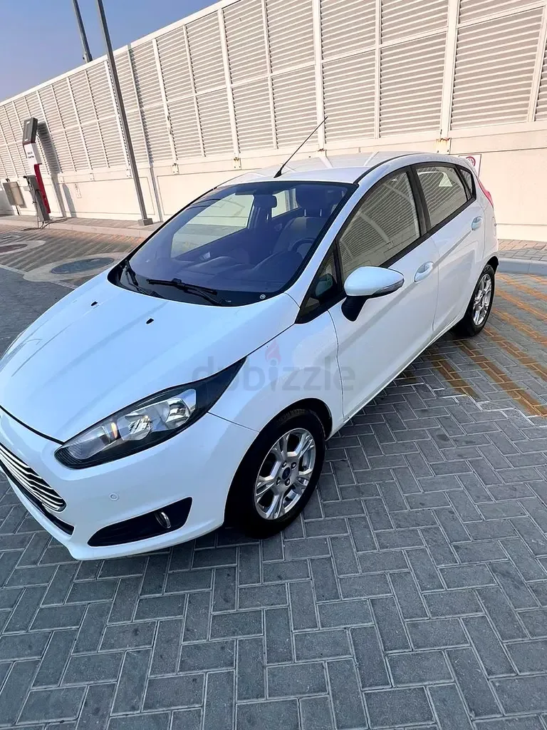 Ford Fiesta 1.6 AMT (105 hp) - 2