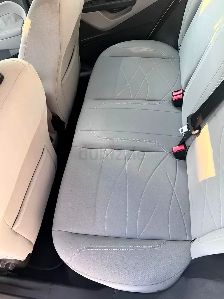 Ford Fiesta 1.6 AMT (105 hp) - 6
