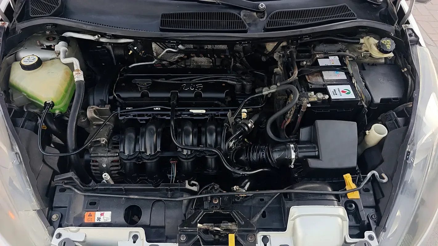 Ford Fiesta 1.6 AMT (105 hp) - 15