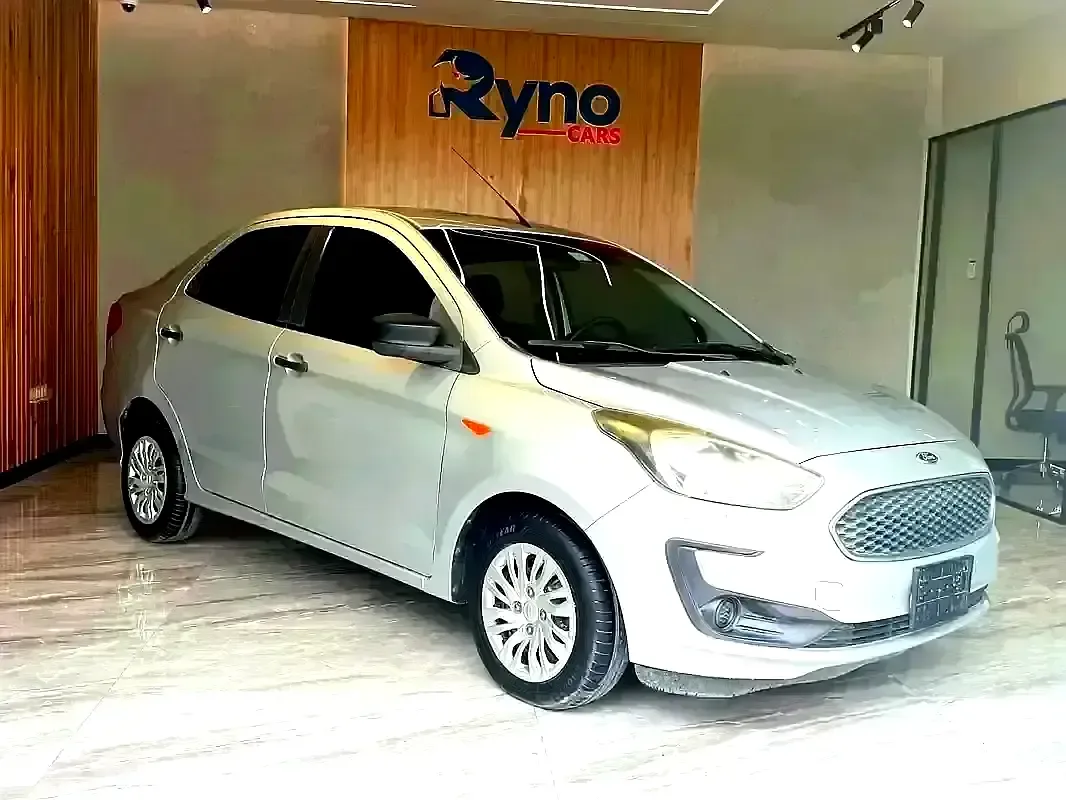 Ford Figo 1.5 AMT (120 حصان) - 3