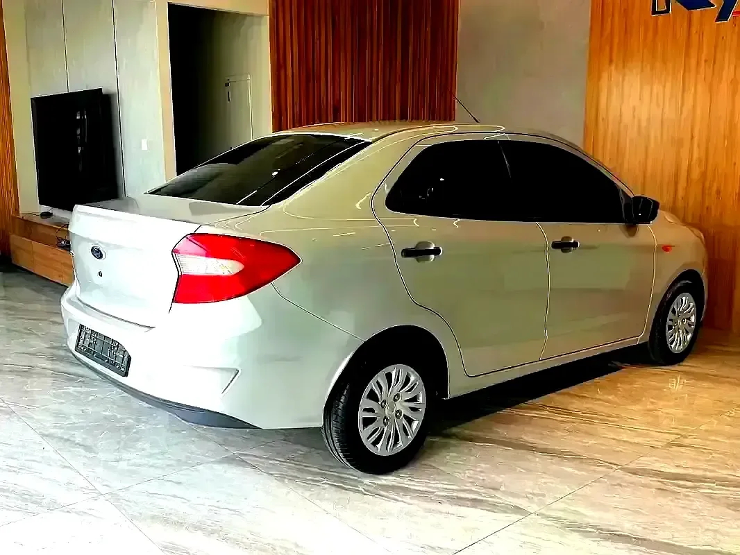 Ford Figo 1.5 AMT (120 حصان) - 5