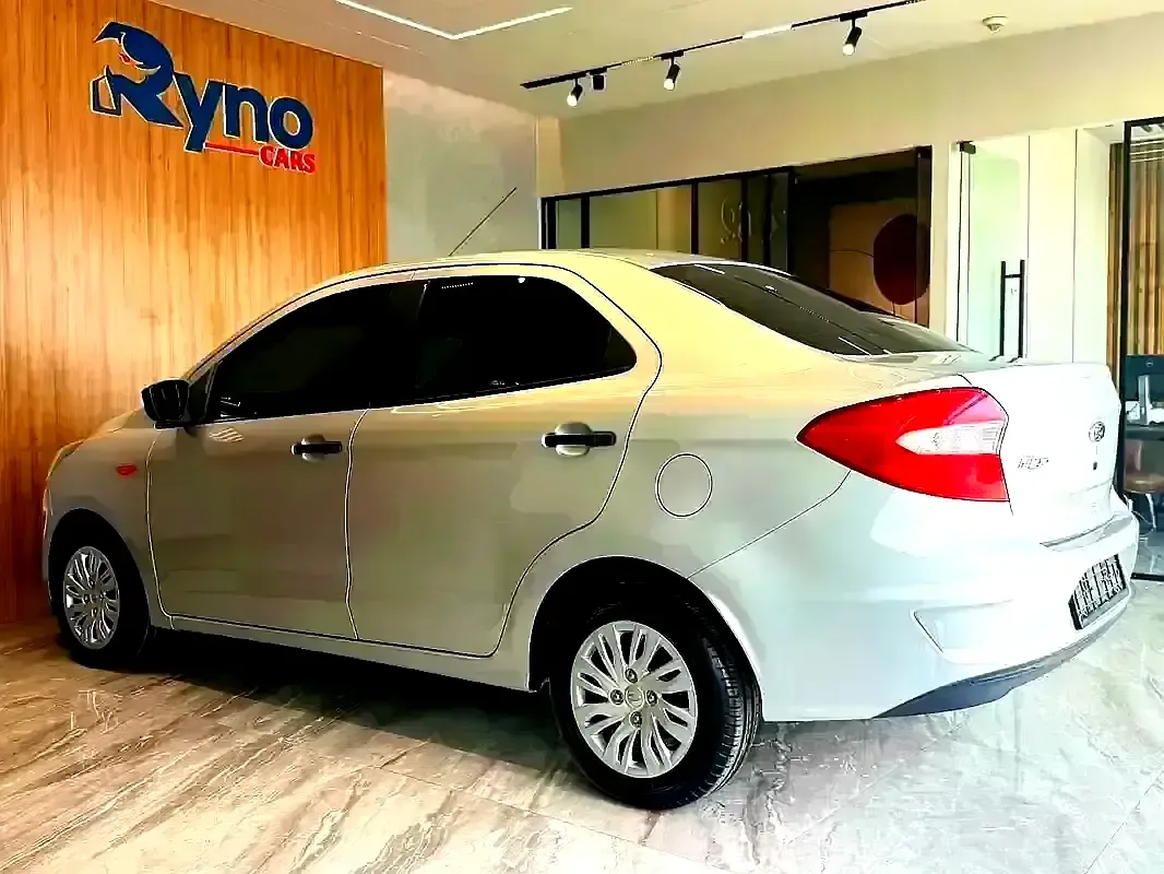 Ford Figo 1.5 AMT (120 حصان) - 6