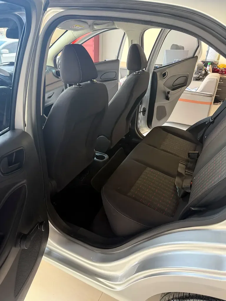 Ford Figo 1.5 AMT (120 حصان) - 10