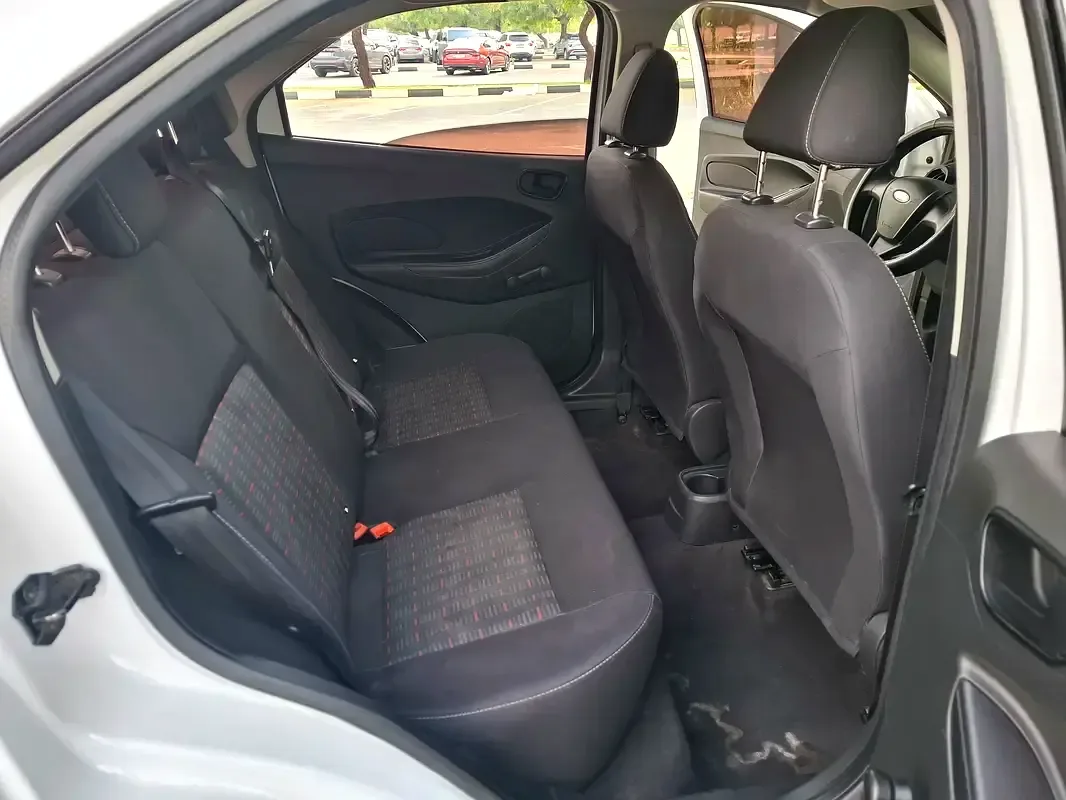 Ford Figo 1.5 AMT (123 hp) - 8