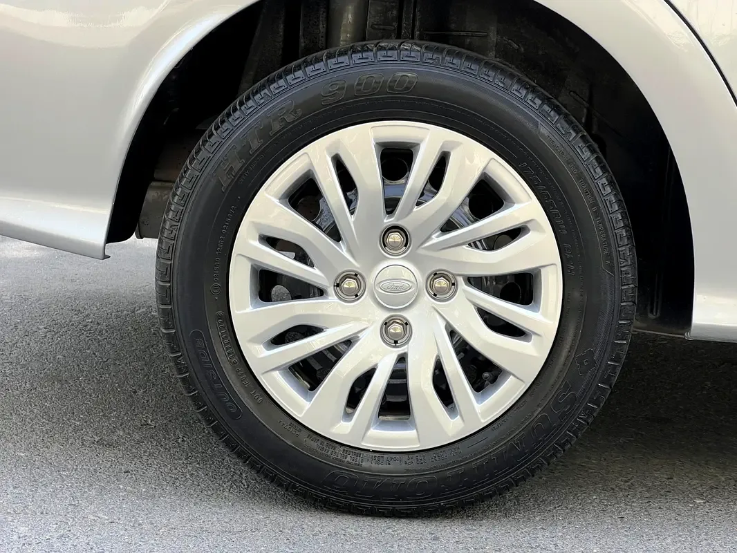 Ford Figo 1.5 AMT (123 hp) - 6