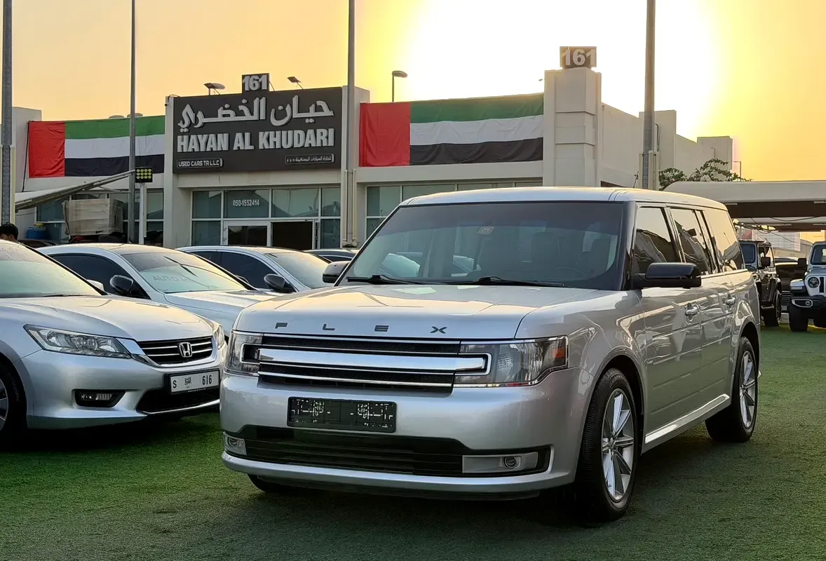 Ford Flex 3.5 AT 4WD (287 hp)