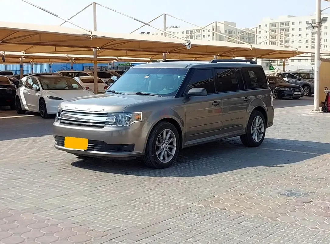 Ford Flex 3.5 AT 4WD (287 hp)