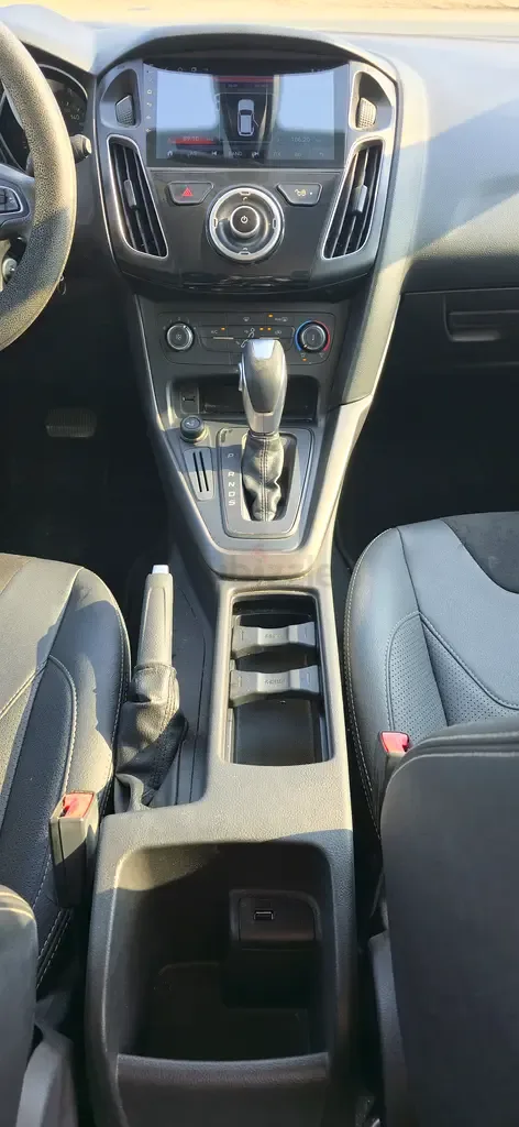 Ford Focus 1.5 EcoBoost AT (150 hp) - 9