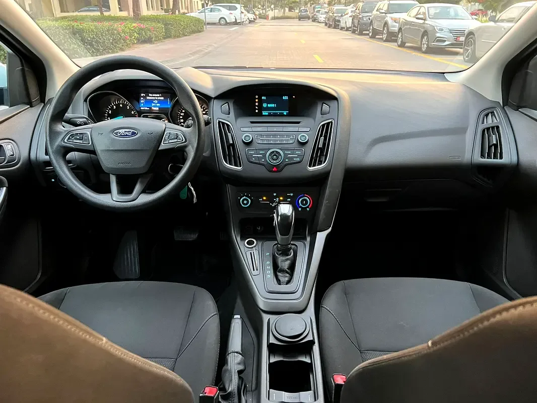 Ford Focus 1.6 AMT (125 حصان) - 3