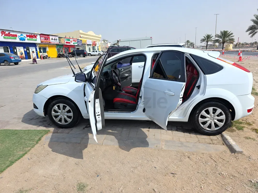 Ford Focus 1.6 AT (100 hp) - 2