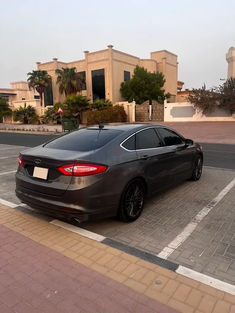 Ford Fusion (North America) 2.5 AT (175 حصان) - 2