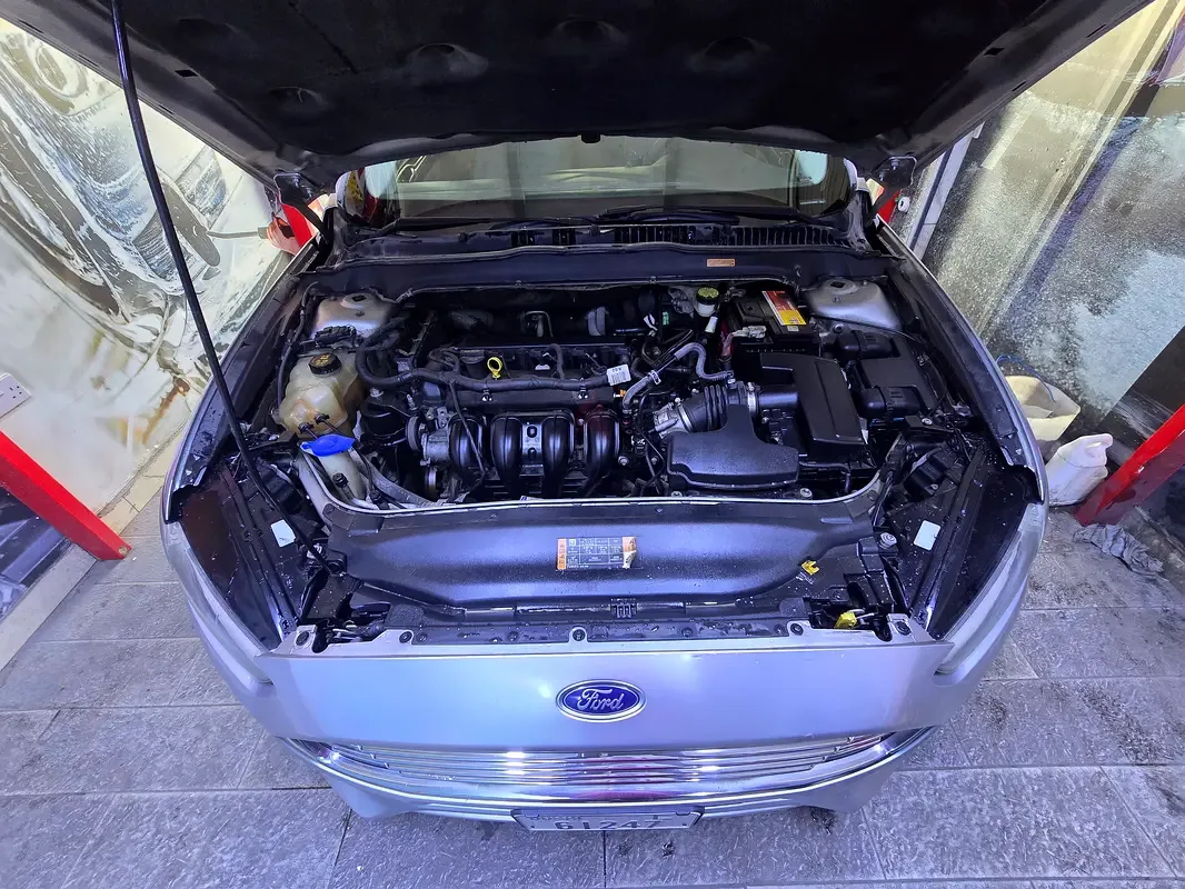 Ford Fusion (North America) 2.5 AT (175 حصان) - 6